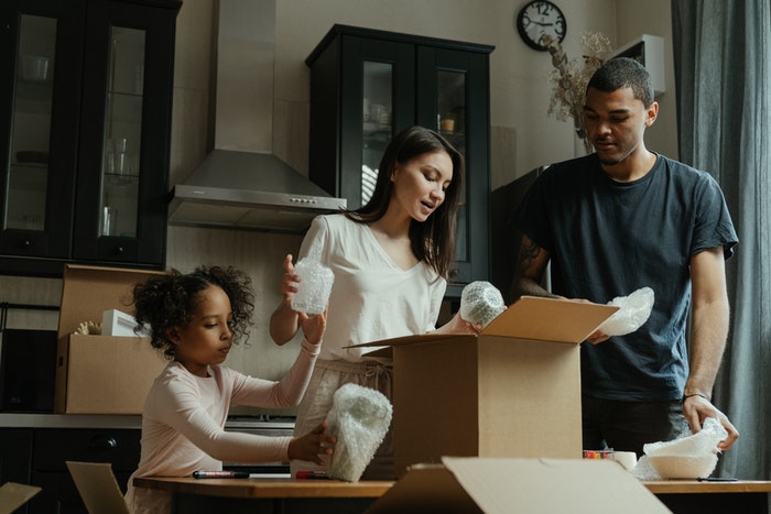 Diferencias entre Amazon Seller y Amazon Vendor Diferencias entre los servicios Amazon Seller y Amazon Vendor