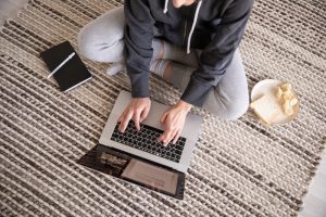 Conoce las principales diferencias entre newsletter, mailing y Email marketing